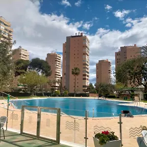 https://apartamento-torremolinos-benyamina.es-andalucia.com